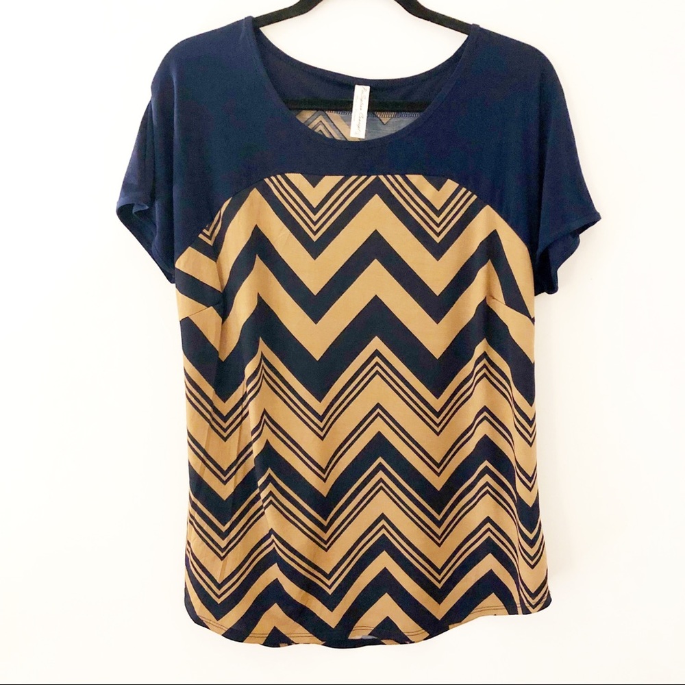 Navy Blue & Tan Chevron Print Top XL Persception
